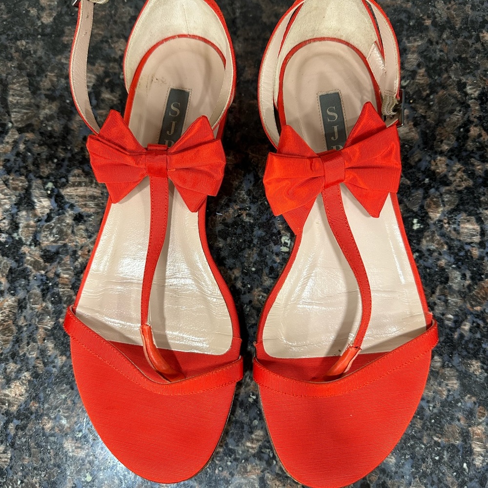 Sarah Jessica Parker SJP Red bow sandals